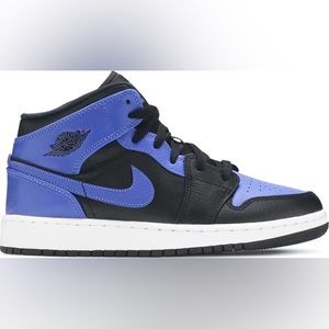 Air Jordan 1 Mid Hyper Royal GS